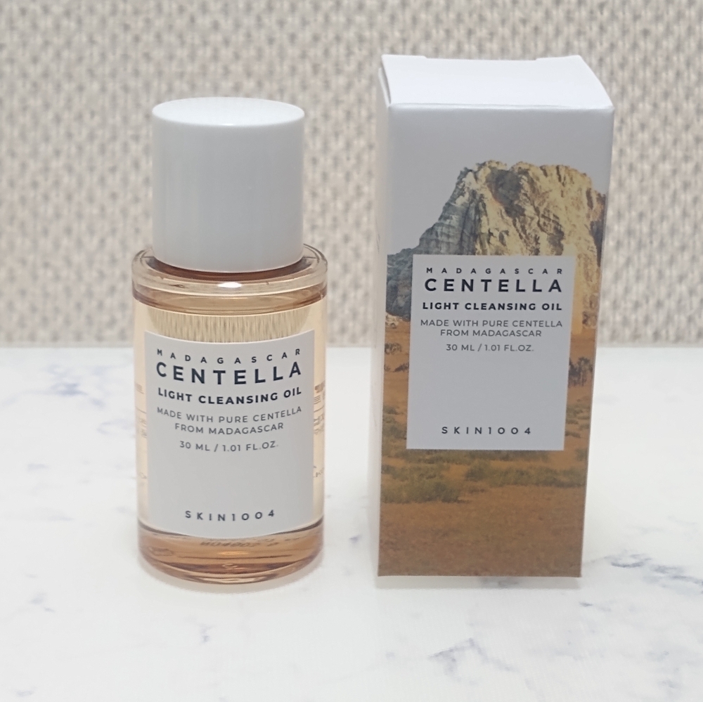 SKIN1004 Madagascar Light Cleansing Oil Travel Size 1 oz